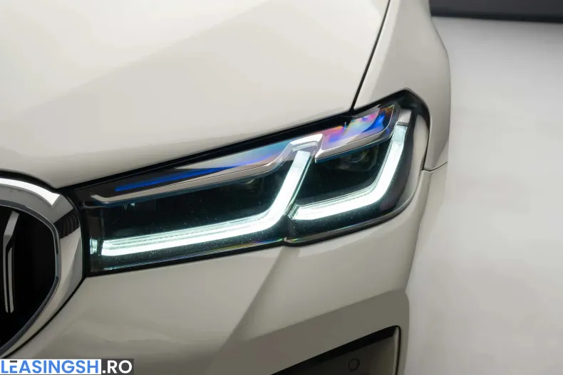 BMW 545e (Seria 5) din 2022 cu 95.427 km - oferta BMW234316 - foto 3