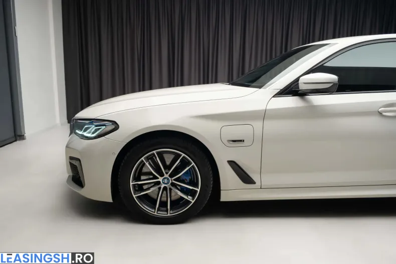 BMW 545e (Seria 5) din 2022 cu 95.427 km - oferta BMW234316 - foto 5