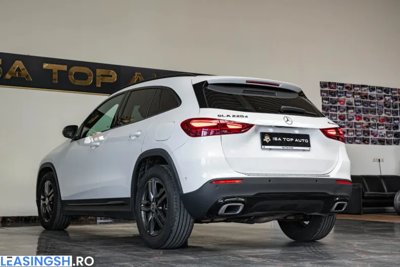 Mercedes-Benz GLA 220 (Clasa GLA) din 2024 cu 122.683 km - oferta MER234318 - foto 4