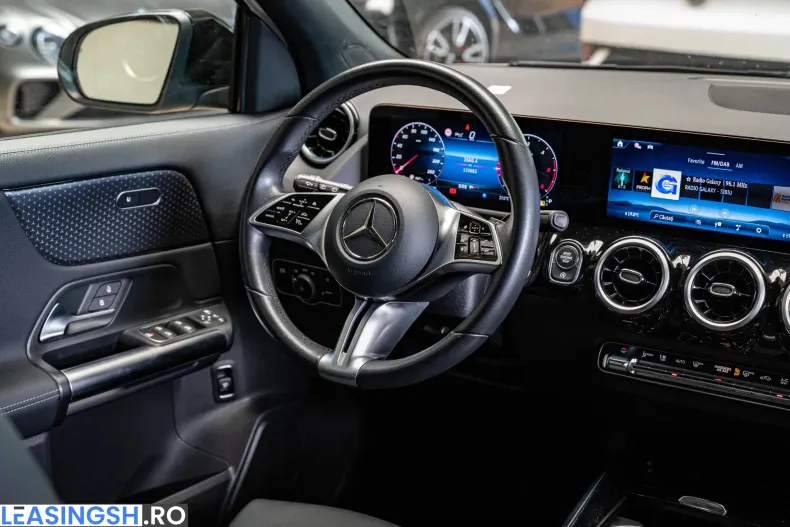 Mercedes-Benz GLA 220 (Clasa GLA) din 2024 cu 122.683 km - oferta MER234318 - foto 37