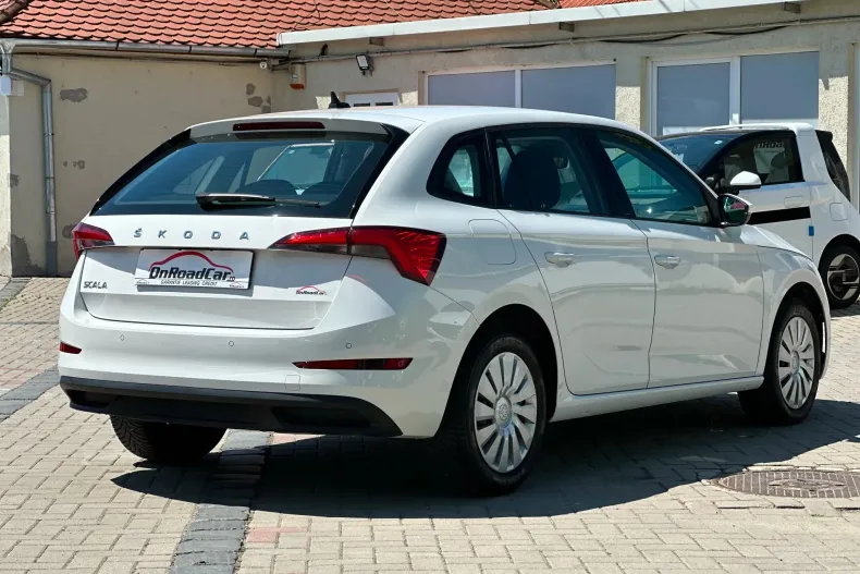Skoda Scala din 2021 cu 54.416 km - oferta SKO234323 - foto 2