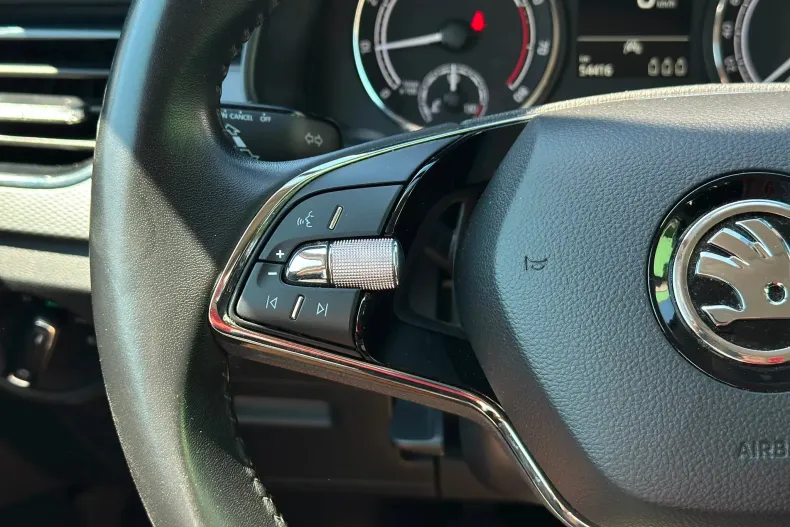 Skoda Scala din 2021 cu 54.416 km - oferta SKO234323 - foto 23