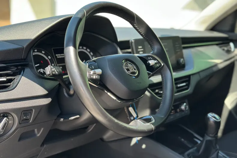 Skoda Scala din 2021 cu 54.416 km - oferta SKO234323 - foto 25