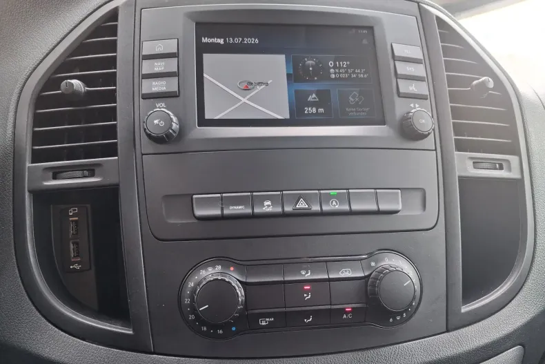 Mercedes-Benz Vito din 2021 cu 124.245 km - oferta MER234328 - foto 23