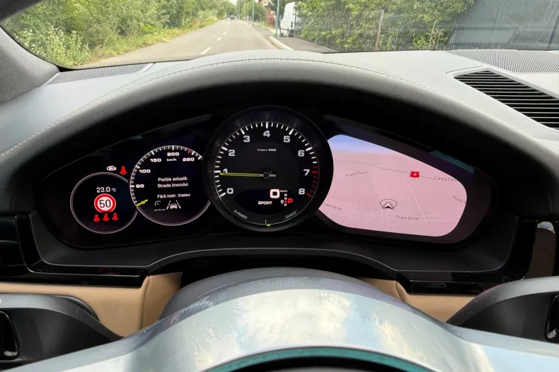 Porsche Cayenne din 2022 cu 58.673 km - oferta POR234331 - foto 27