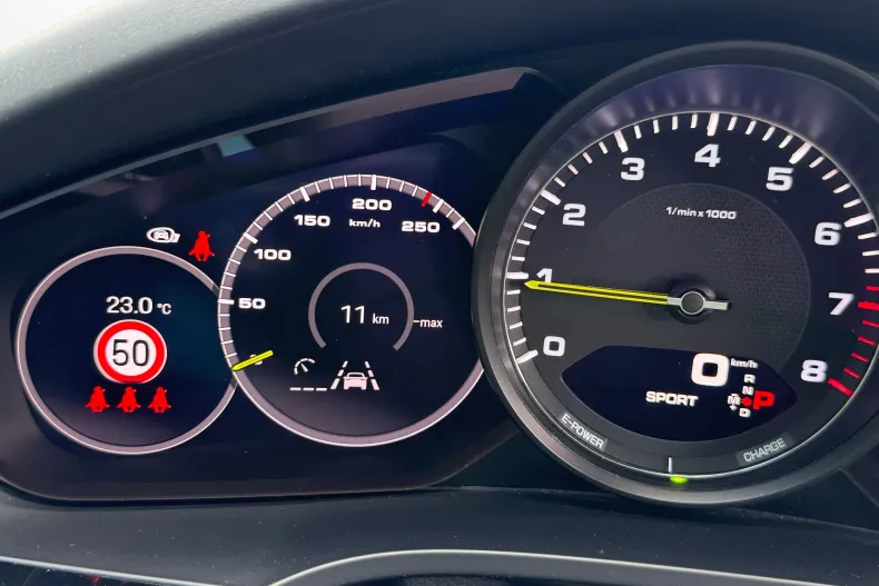 Porsche Cayenne din 2022 cu 58.673 km - oferta POR234331 - foto 29