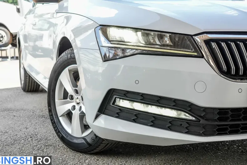 Skoda Superb din 2023 cu 159.000 km - oferta SKO234334 - foto 32
