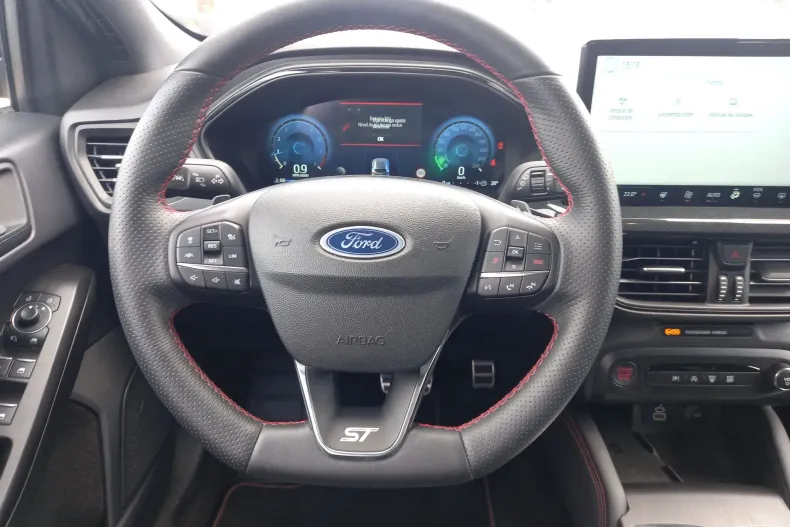 Ford Focus din 2024 cu 32.317 km - oferta FOR234336 - foto 18
