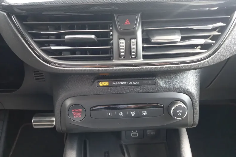 Ford Focus din 2024 cu 32.317 km - oferta FOR234336 - foto 28