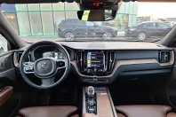 Volvo XC60 din 2021 cu 75.300 km - oferta VOL234339 - foto 8