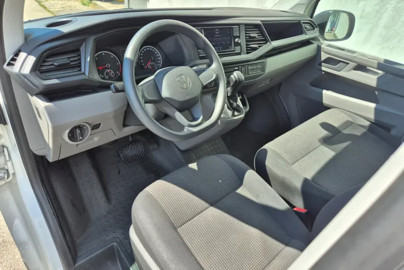 Volkswagen Transporter din 2023 cu 68.744 km - oferta VOL234346 - foto 9