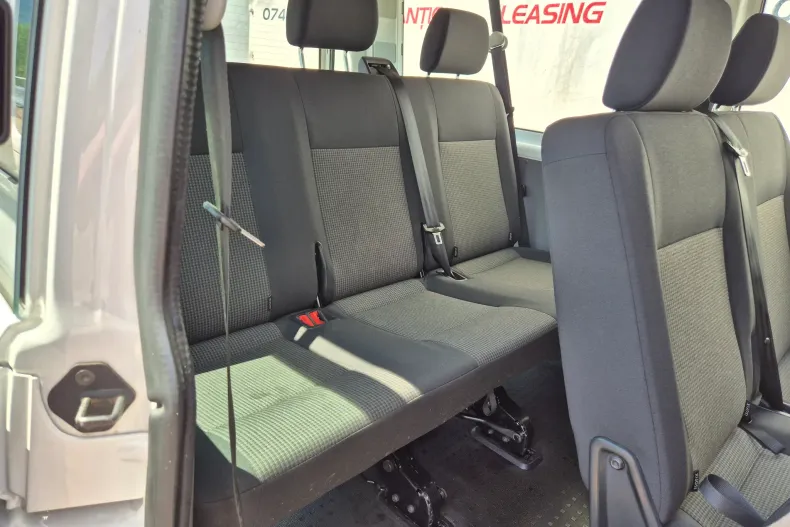 Volkswagen Transporter din 2023 cu 68.744 km - oferta VOL234346 - foto 13