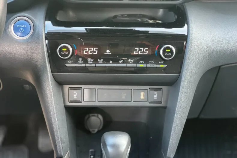 Toyota Yaris Cross din 2024 cu 13.652 km - oferta TOY234351 - foto 15