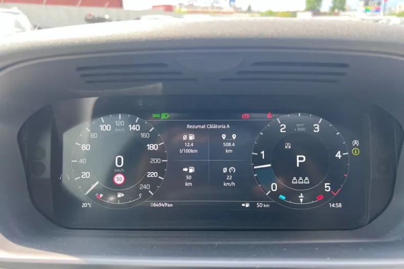 Land Rover Discovery din 2024 cu 64.949 km - oferta LAN234353 - foto 37