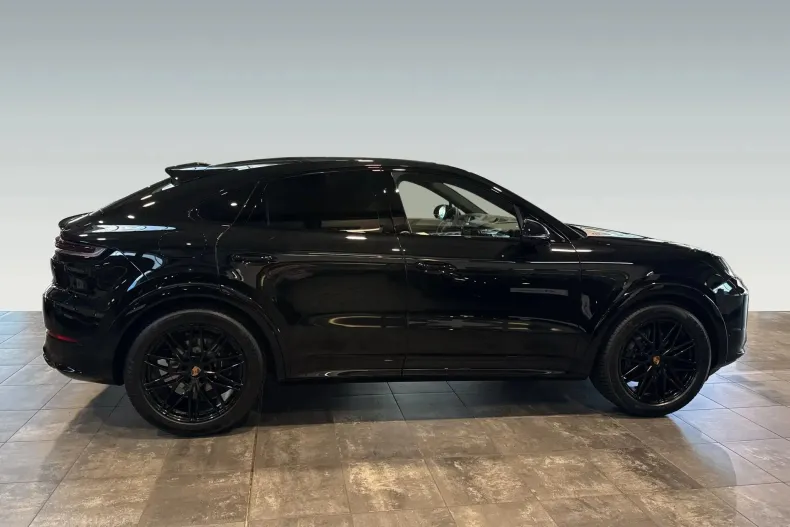 Porsche Cayenne Coupe din 2026 cu 1 km - oferta POR234359 - foto 8