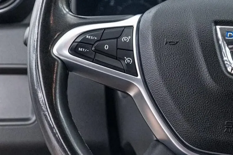 Dacia Duster din 2022 cu 153.000 km - oferta DAC234360 - foto 14