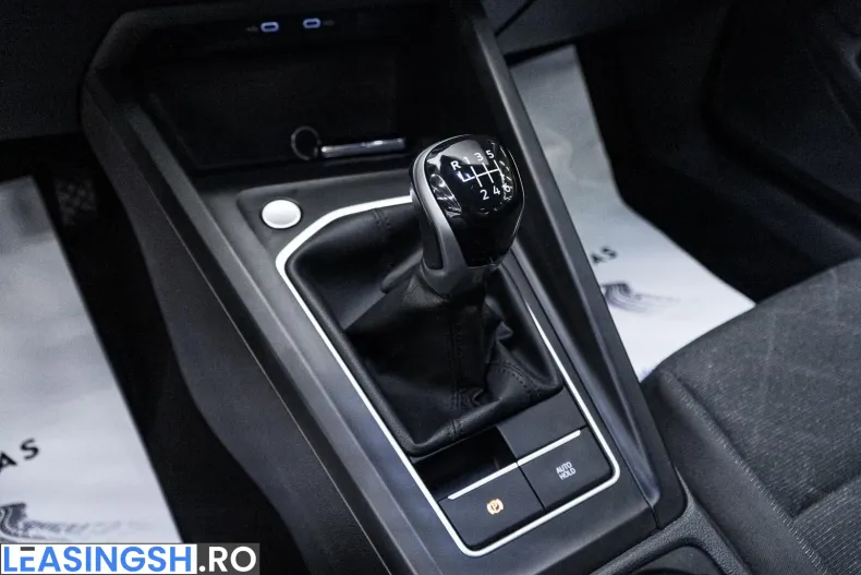 Volkswagen Golf din 2022 cu 90.000 km - oferta VOL234364 - foto 26
