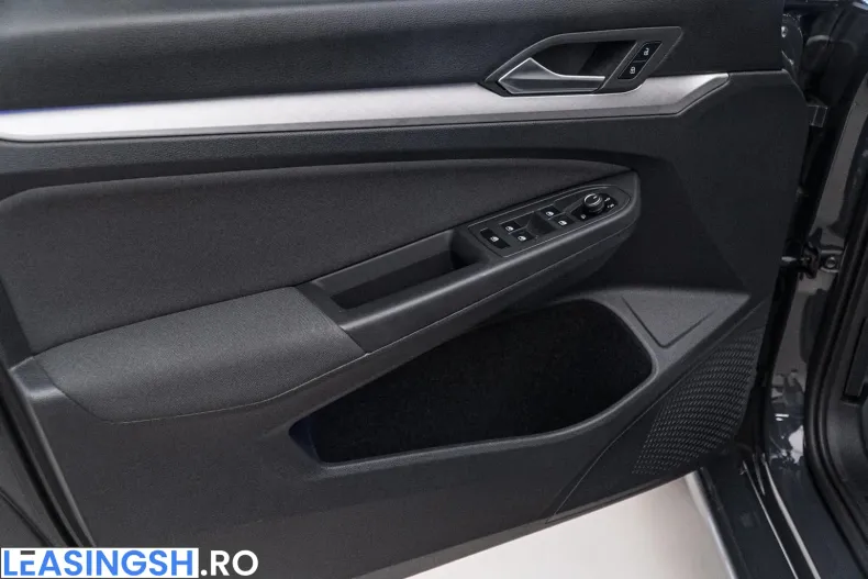 Volkswagen Golf din 2022 cu 90.000 km - oferta VOL234364 - foto 33
