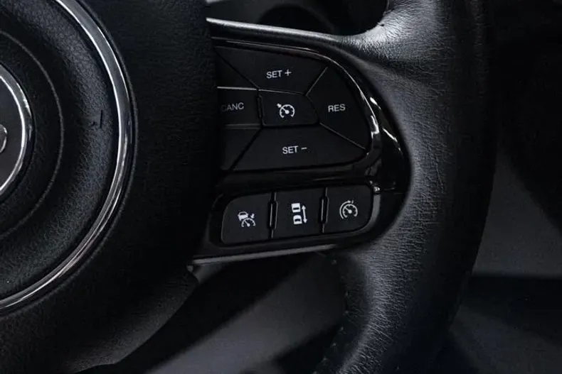 Jeep Renegade din 2022 cu 112.000 km - oferta JEE234365 - foto 21