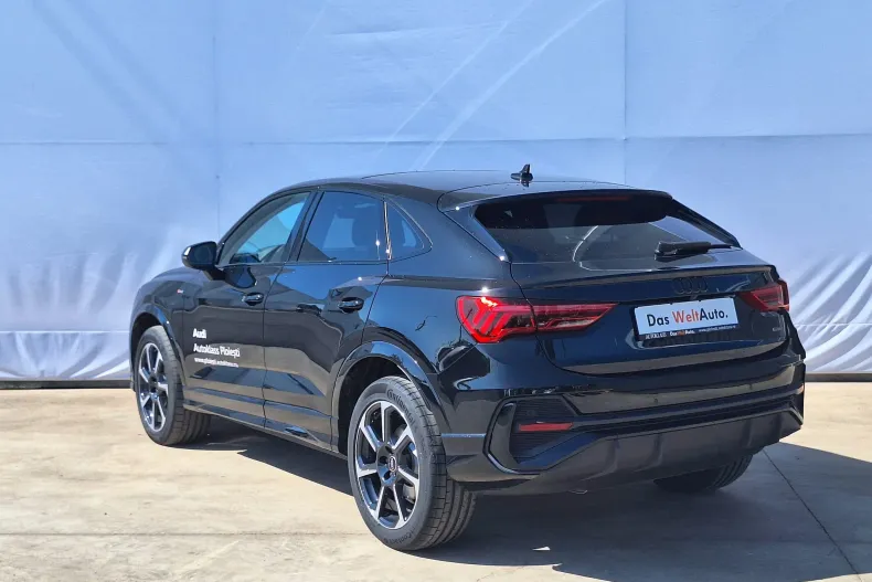 Audi Q3 din 2024 cu 3.371 km - oferta AUD234369 - foto 3
