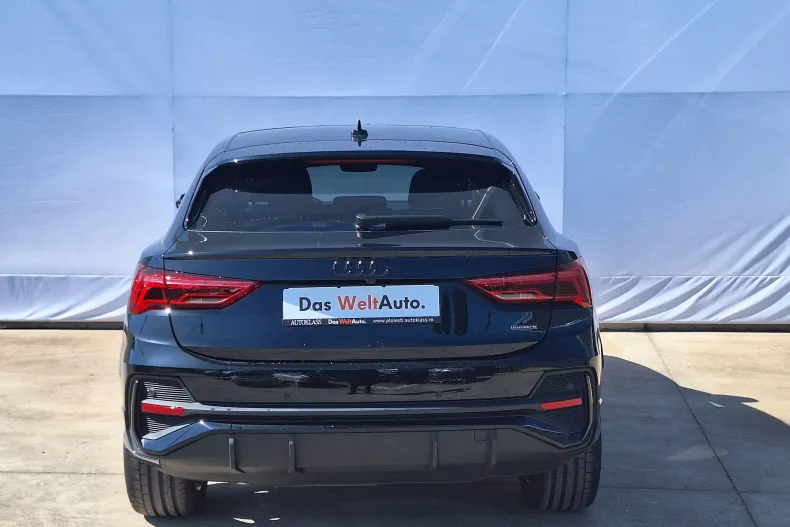 Audi Q3 din 2024 cu 3.371 km - oferta AUD234369 - foto 4