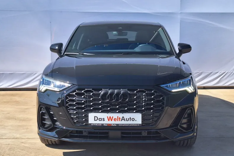 Audi Q3 din 2024 cu 3.371 km - oferta AUD234369 - foto 5