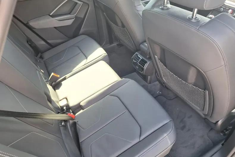 Audi Q3 din 2024 cu 3.371 km - oferta AUD234369 - foto 14