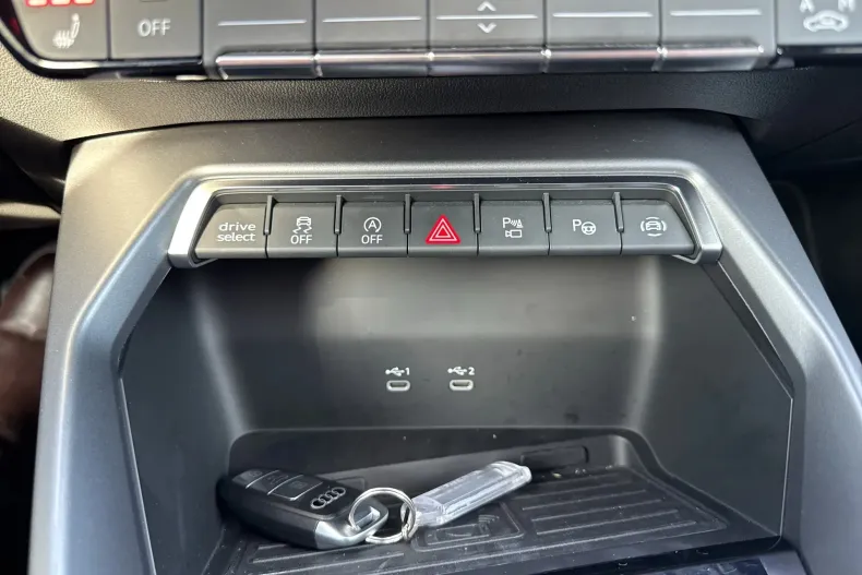 Audi A3 Limuzina din 2025 cu 18.364 km - oferta AUD234371 - foto 18