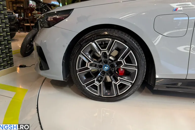 BMW 530e (Seria 5) din 2024 cu 37.000 km - oferta BMW234373 - foto 8