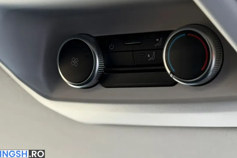 Volkswagen Caravelle din 2026 cu 14 km - oferta VOL234381 - foto 19