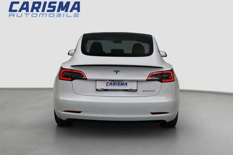 Tesla Model 3 din 2022 cu 79.896 km - oferta TES234389 - foto 4