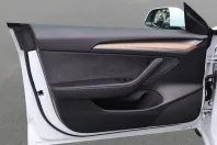Tesla Model 3 din 2022 cu 79.896 km - oferta TES234389 - foto 12
