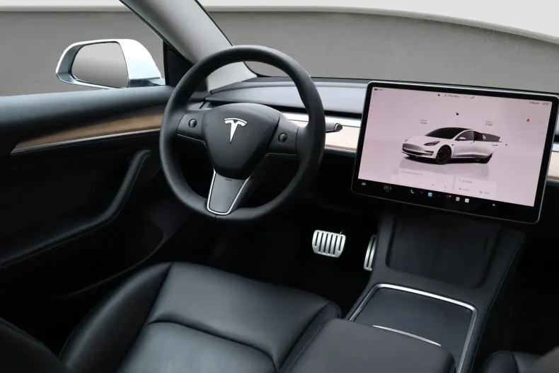 Tesla Model 3 din 2022 cu 79.896 km - oferta TES234389 - foto 14