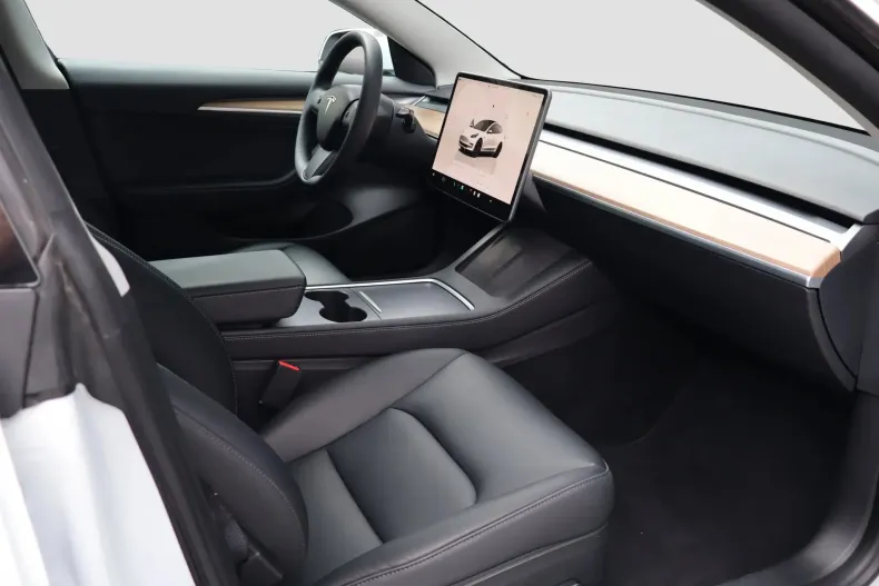Tesla Model 3 din 2022 cu 79.896 km - oferta TES234389 - foto 15