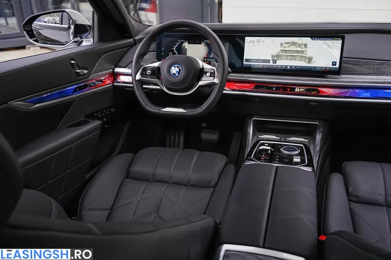 BMW 750e (Seria 7) din 2024 cu 5.651 km - oferta BMW234402 - foto 9