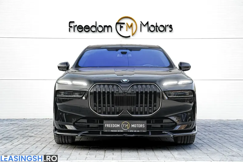 BMW 750e (Seria 7) din 2024 cu 5.651 km - oferta BMW234402 - foto 16
