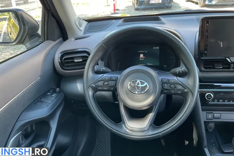 Toyota Yaris Cross din 2022 cu 88.148 km - oferta TOY234403 - foto 9