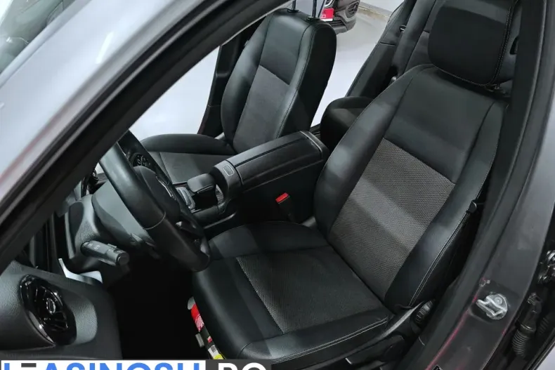 Mercedes-Benz GLB 200 (Clasa GLB) din 2021 cu 142.939 km - oferta MER234406 - foto 8
