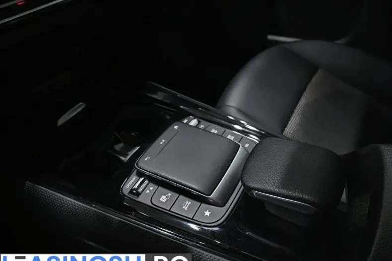 Mercedes-Benz GLB 200 (Clasa GLB) din 2021 cu 142.939 km - oferta MER234406 - foto 17