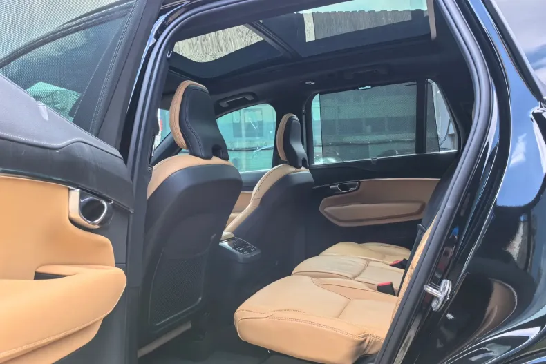 Volvo XC90 din 2023 cu 117.850 km - oferta VOL234408 - foto 17