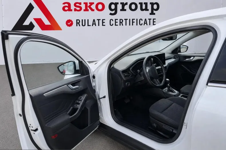 Ford Focus din 2023 cu 99.501 km - oferta FOR234413 - foto 13