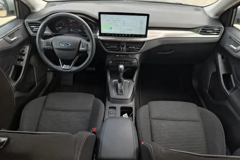 Ford Focus din 2023 cu 81.958 km - oferta FOR234416 - foto 3