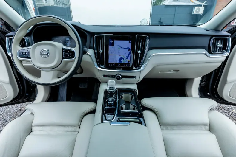 Volvo V60 din 2021 cu 120.000 km - oferta VOL234424 - foto 19