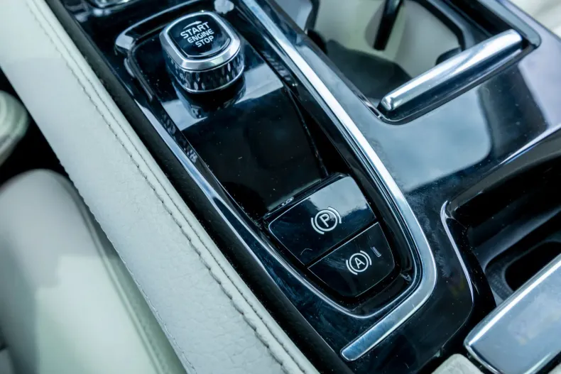 Volvo V60 din 2021 cu 120.000 km - oferta VOL234424 - foto 26
