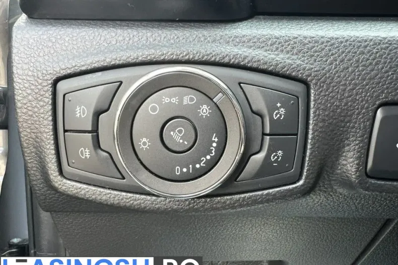 Ford Ranger din 2022 cu 59.850 km - oferta FOR234433 - foto 27