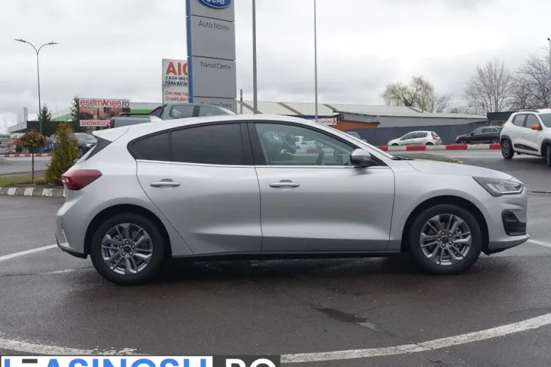 Ford Focus din 2024 cu 1 km - oferta FOR234438 - foto 6