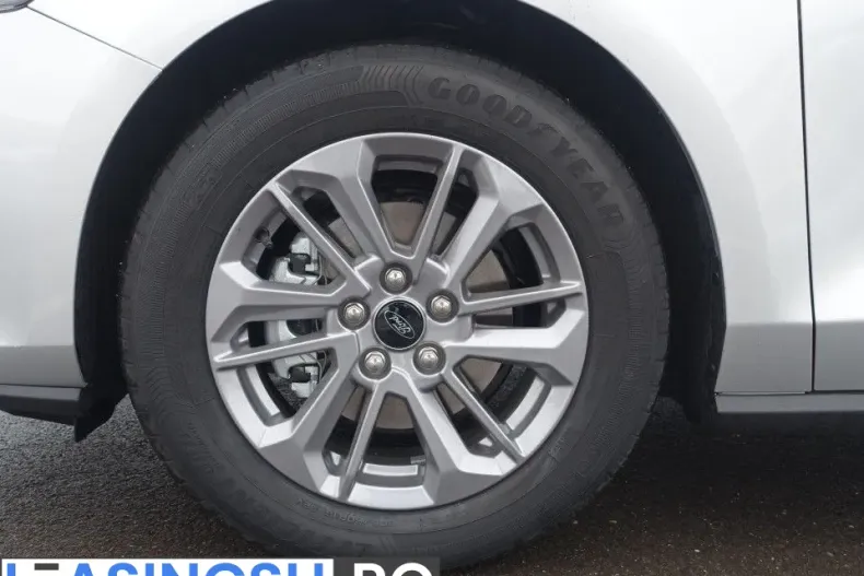 Ford Focus din 2024 cu 1 km - oferta FOR234438 - foto 9