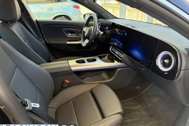 Mercedes-Benz CLA 200 (Clasa CLA) din 2025 cu 13.478 km - oferta MER234440 - foto 13