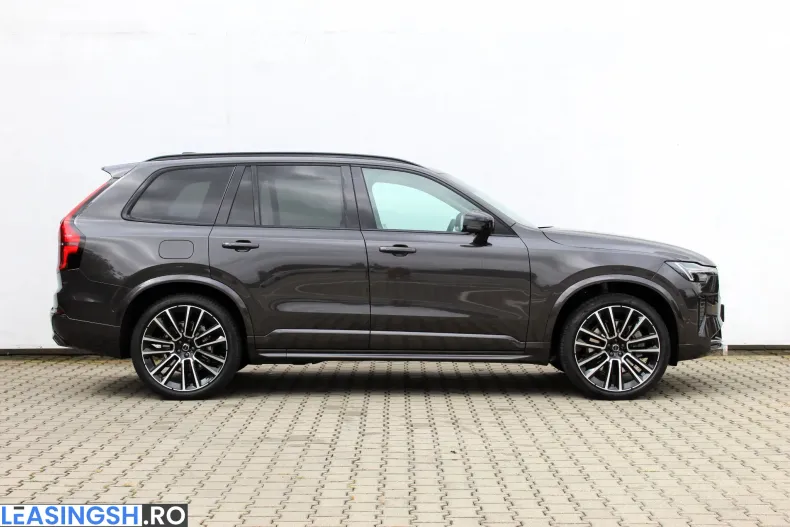 Volvo XC90 din 2026 cu 1.000 km - oferta VOL234441 - foto 4