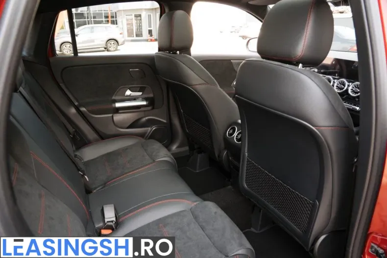 Mercedes-Benz GLA 220 (Clasa GLA) din 2026 cu 6.000 km - oferta MER234451 - foto 7